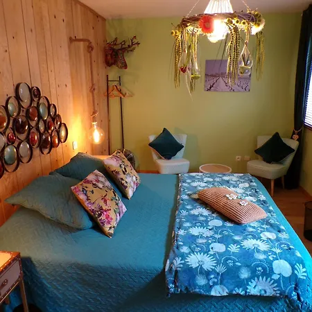 B&B Le Relais De La Cavayere - D'hotes Avec & Sauna - Parking Prive Ferme 4*