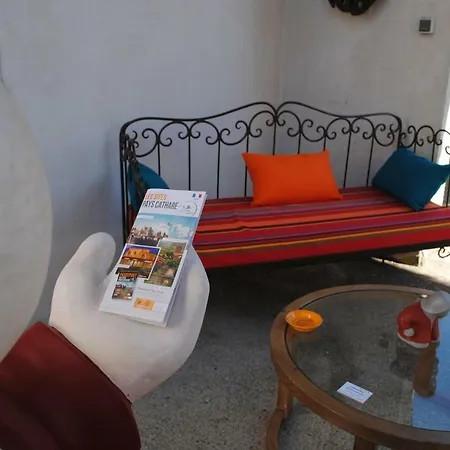 فندق مبيت وإفطار D'hotes & Le Relais De La Cavayere 4*