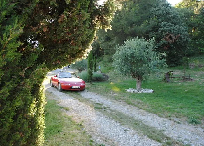 Nocleg ze śniadaniem Le Relais De La Cavayere 4*