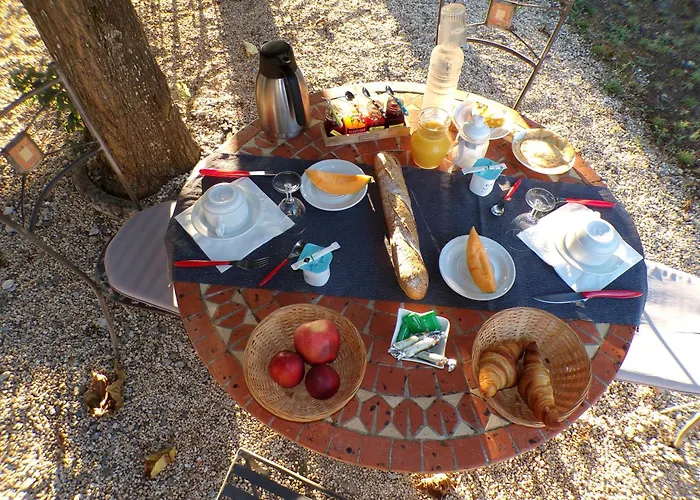 Le Relais De La Cavayere